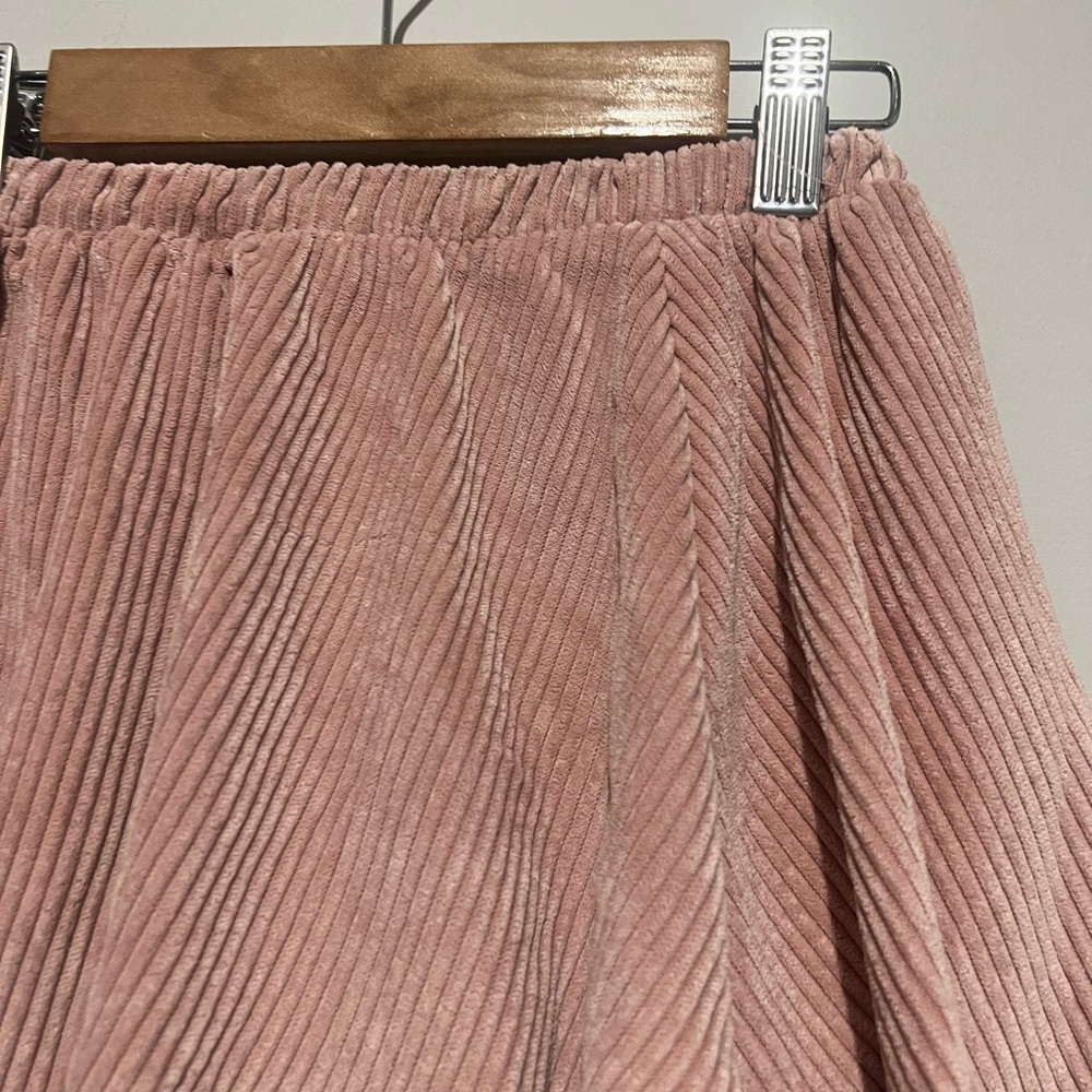 Tocoto Vintage Girls Corduroy Ruffle Skirt Pink Size 8 Pull On Elastic Waist - Picture 5 of 5